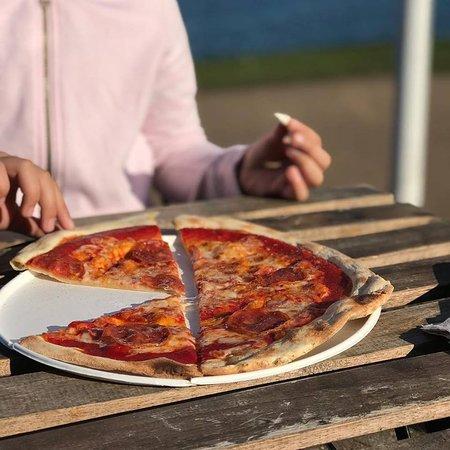 A Pizza This